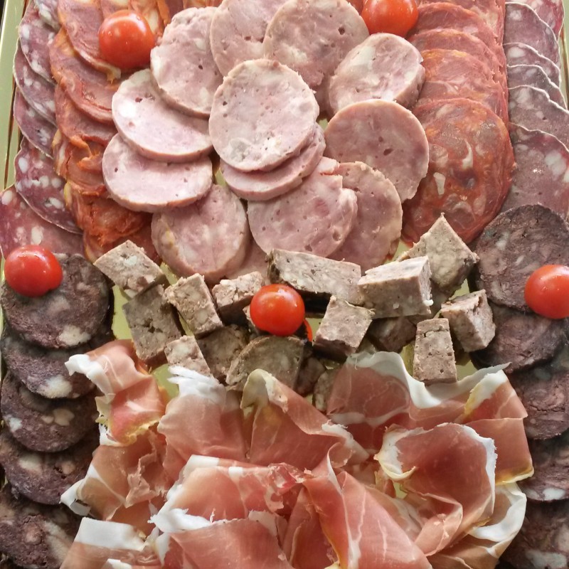 Plateau de charcuterie et fromage (prix par personne)